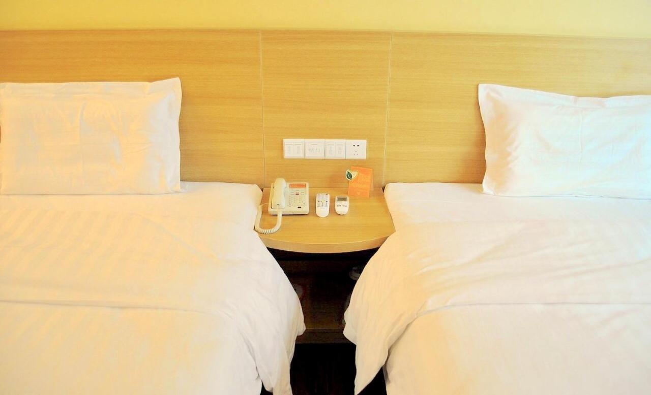 7Days Inn Guangzhou Tianhe Yantang Yue Ken Road מראה חיצוני תמונה